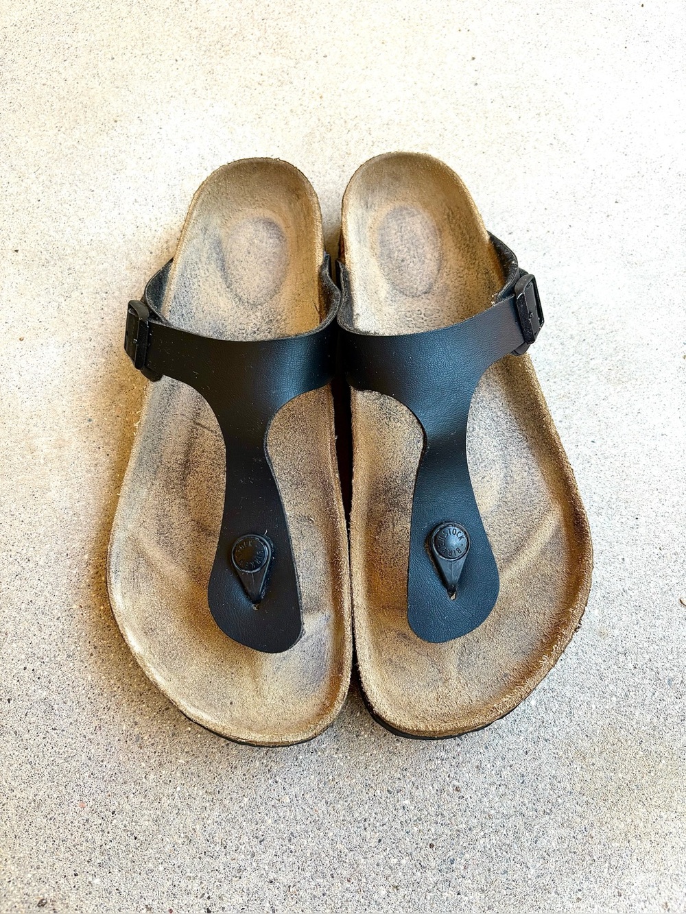 Birkenstock Gizeh Women Size EU 40 US 9/9.5 Black Leather Slip On Thong Sandals